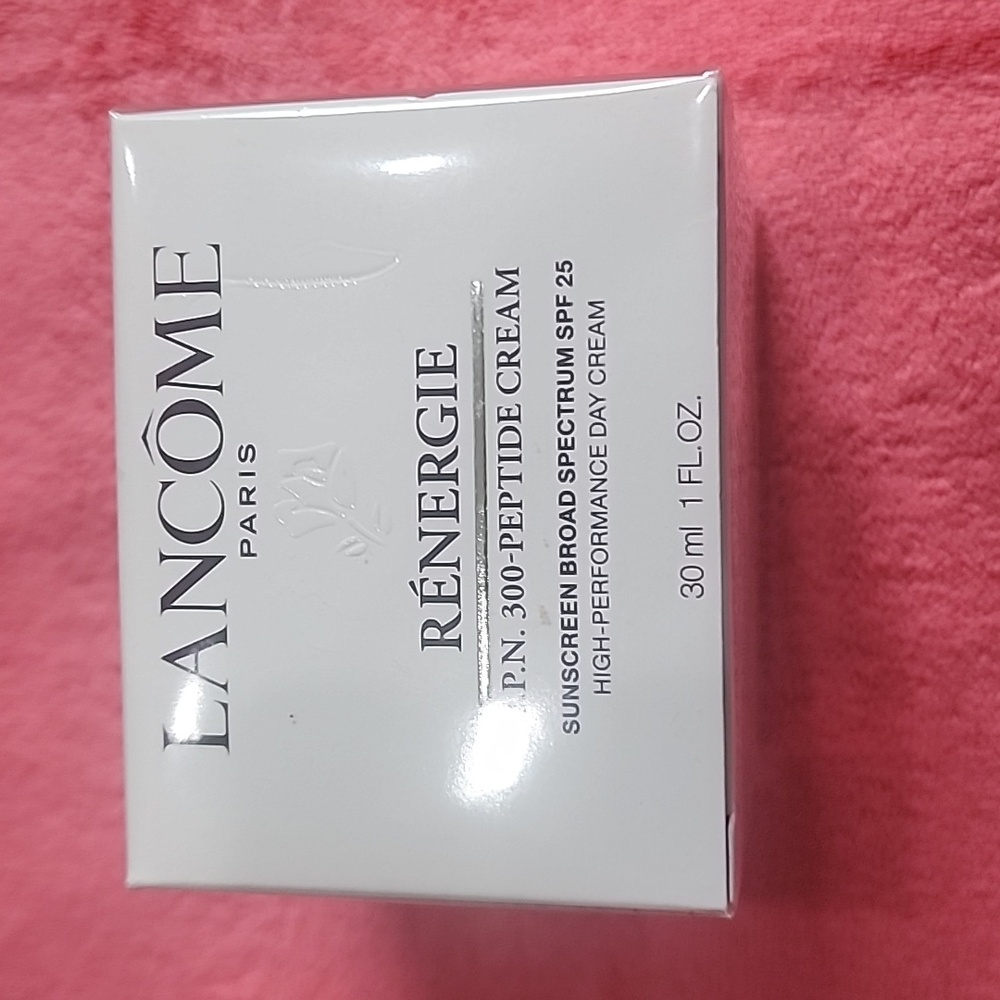Lancôme Rénergie H.P.N. 300-PEPTIDE Day Cream 30ml 1 oz. New sealed SPF 25